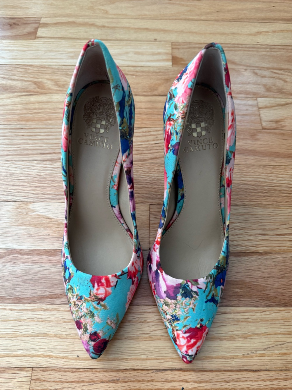 Vince Camuto Turquoise Floral Pointed-Toe Pumps 8.5